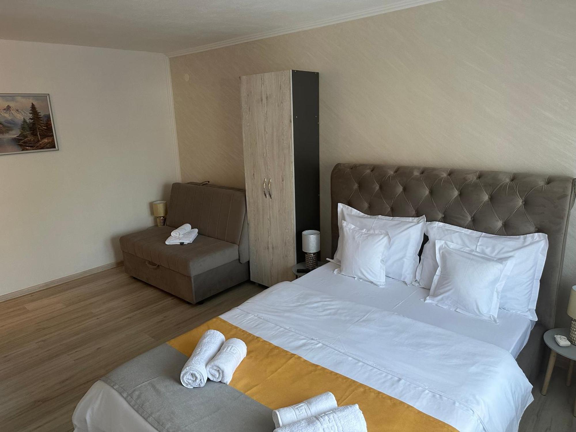 Vila Davison Târgu Jiu Екстериор снимка