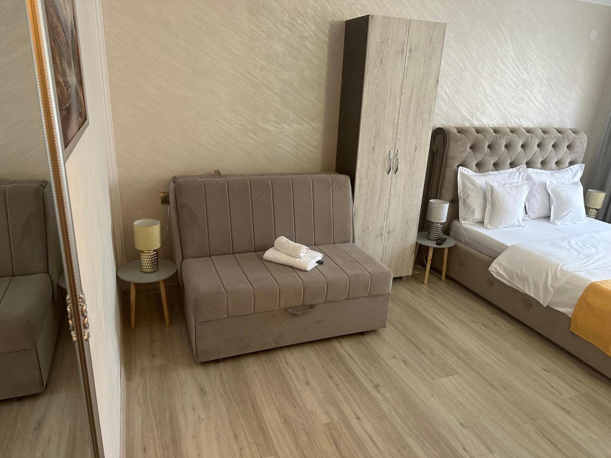 Vila Davison Târgu Jiu Екстериор снимка